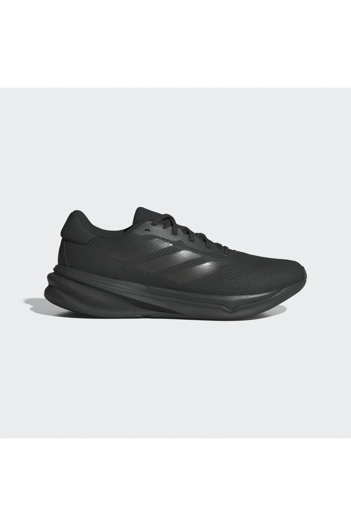 حذاء الجري adidas لون رمادي