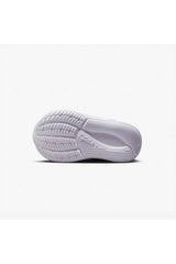 حذاء المشي Nike لون ذهبي