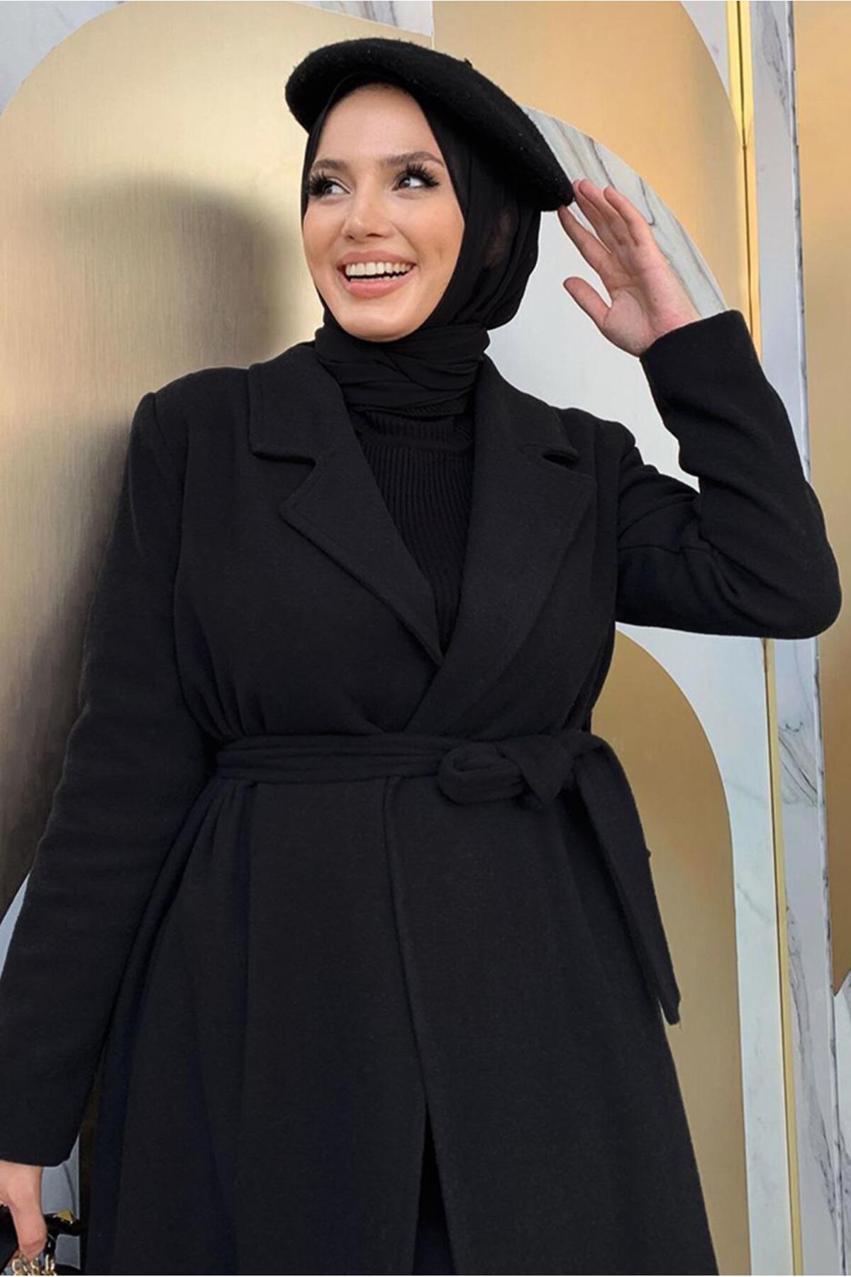معطف الحجاب TRENDTESETTÜR لون أسود