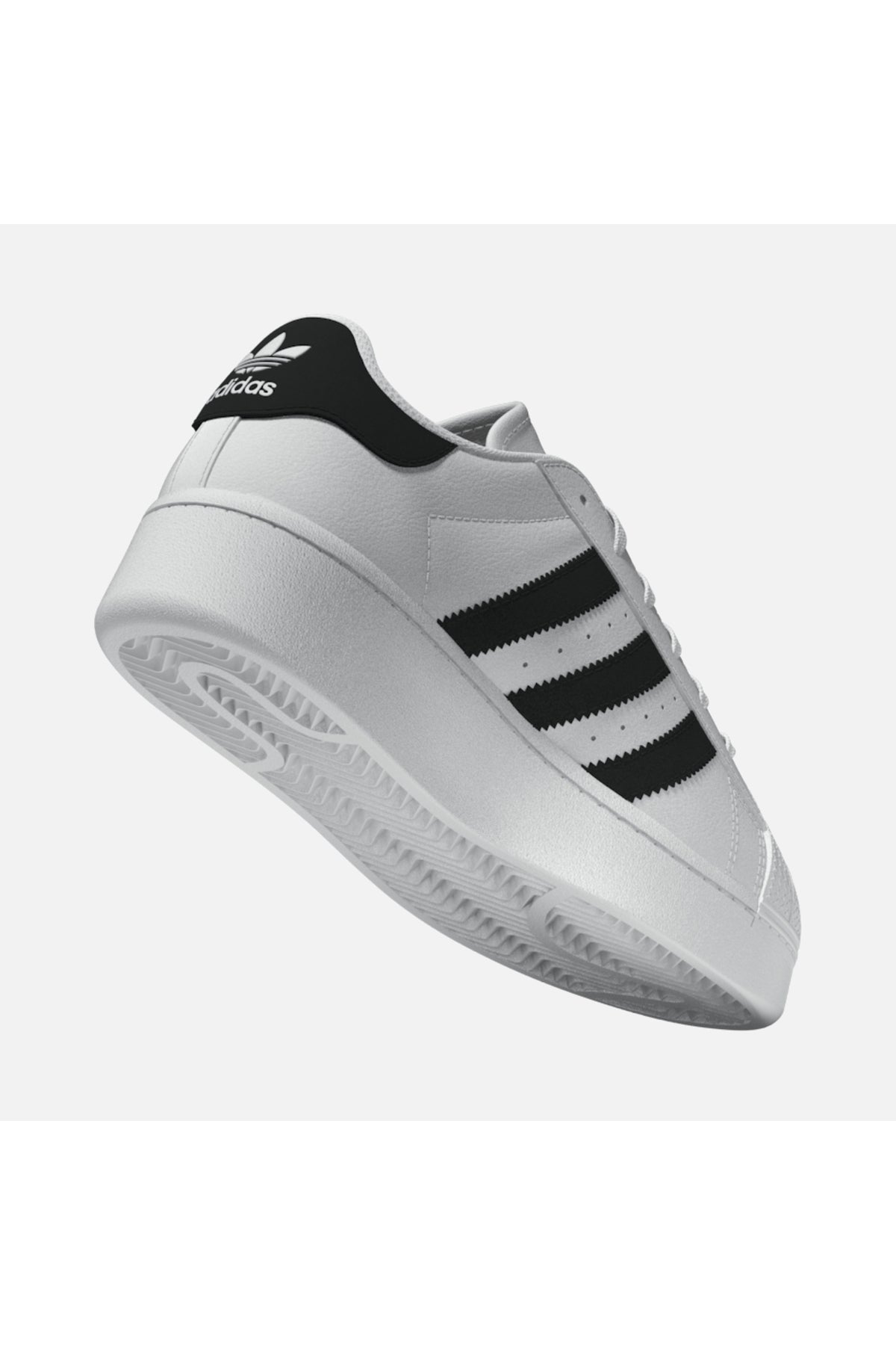 سنيكر adidas لون أبيض