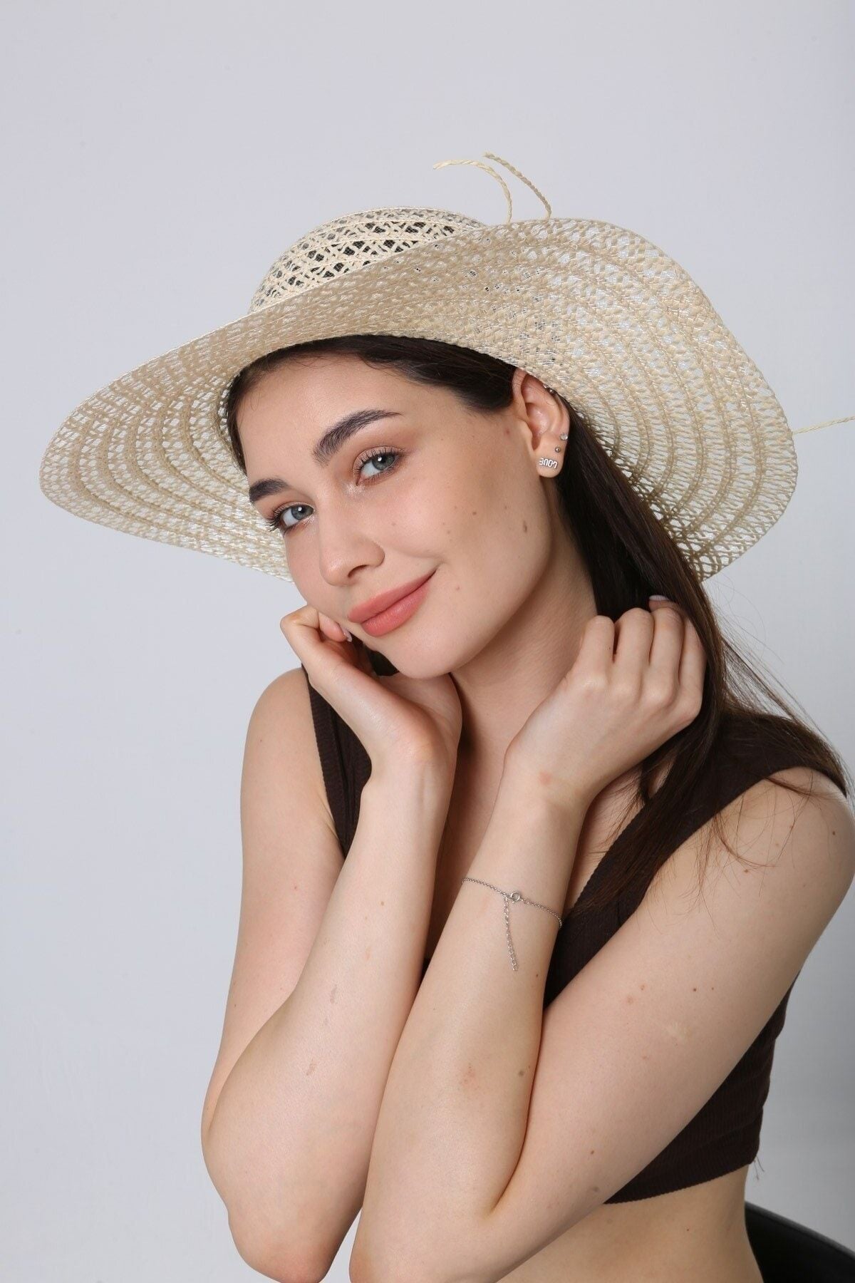 قبعة Luminos Butik لون أزرق غامق