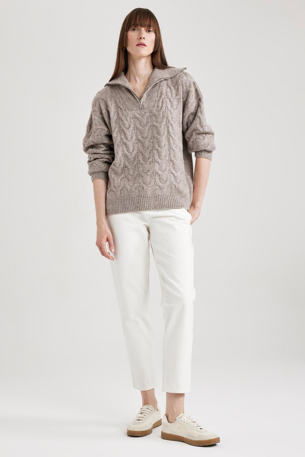 كنزة Defacto لون رمادي