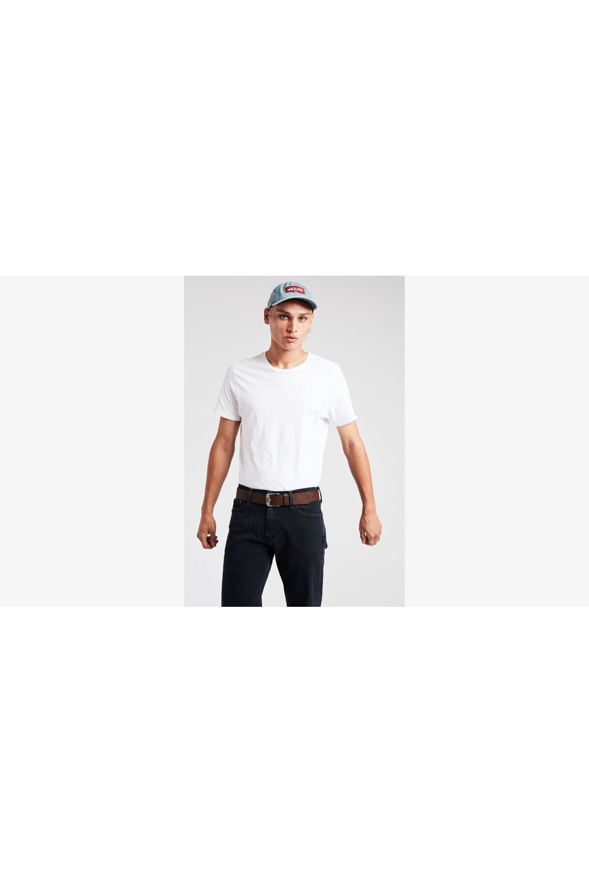 حزام Levi's لون بني