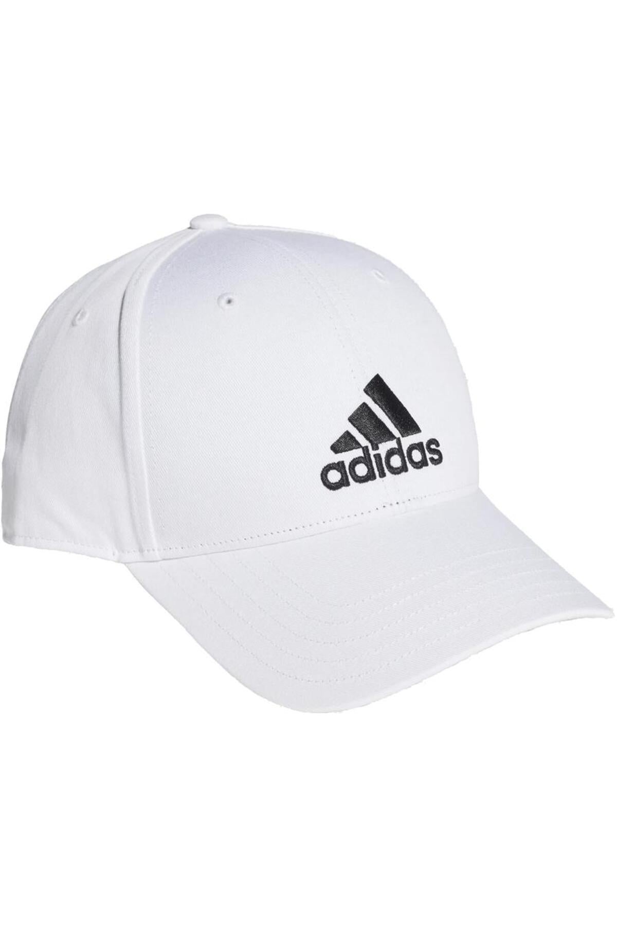 قبعة رياضية adidas لون أبيض