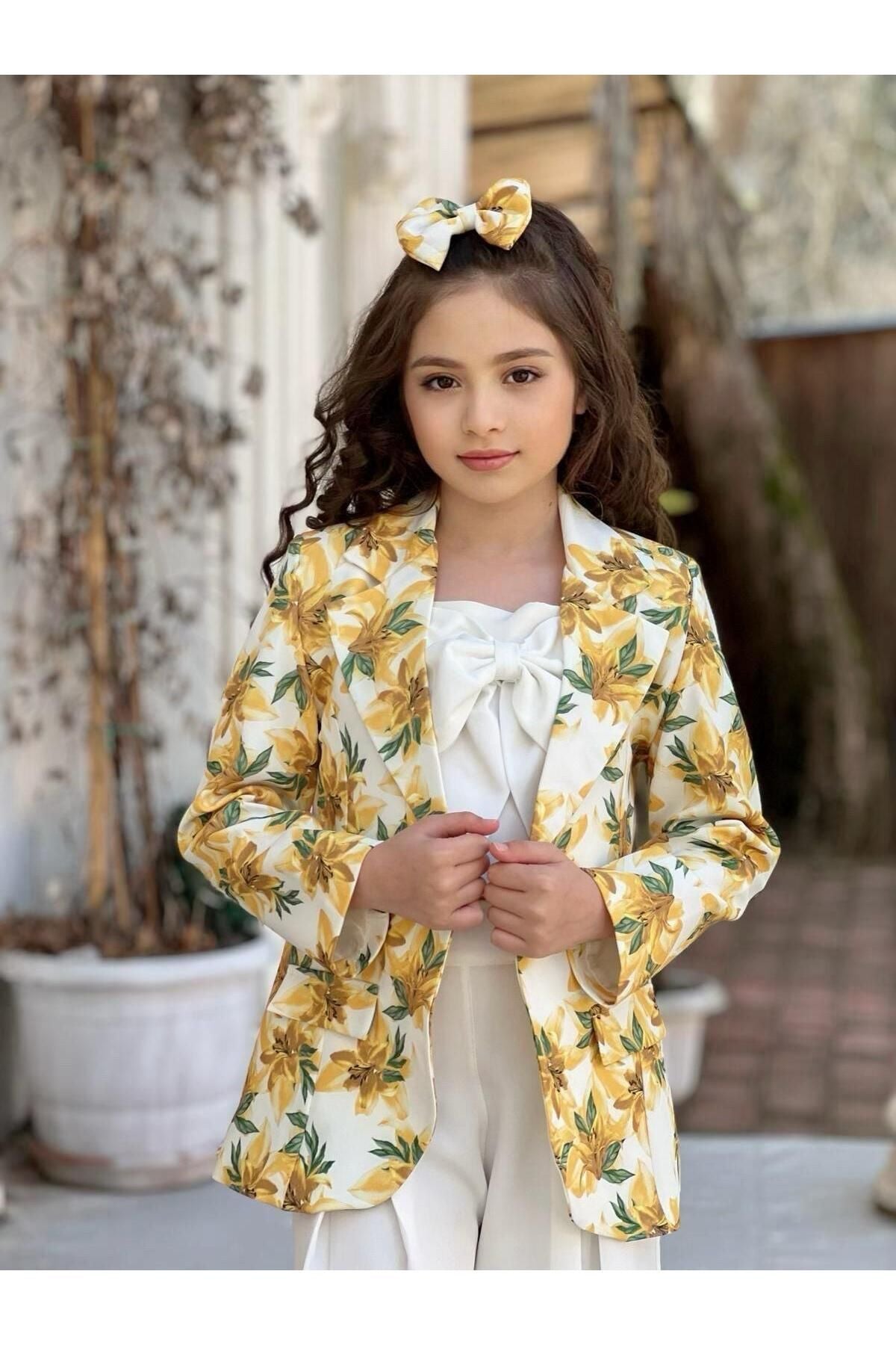 بدلة By Feyza Kids Collection لون أصفر