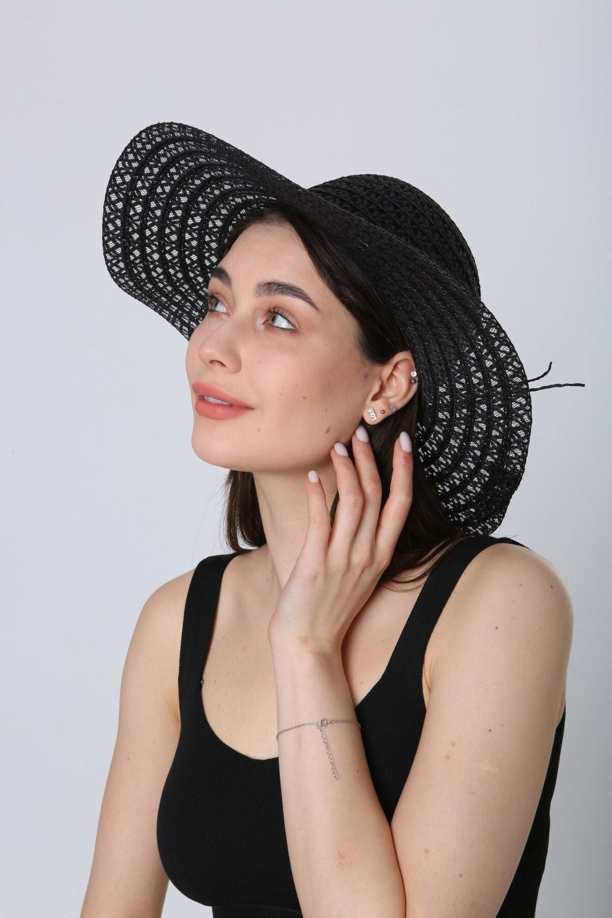 قبعة Luminos Butik لون أسود