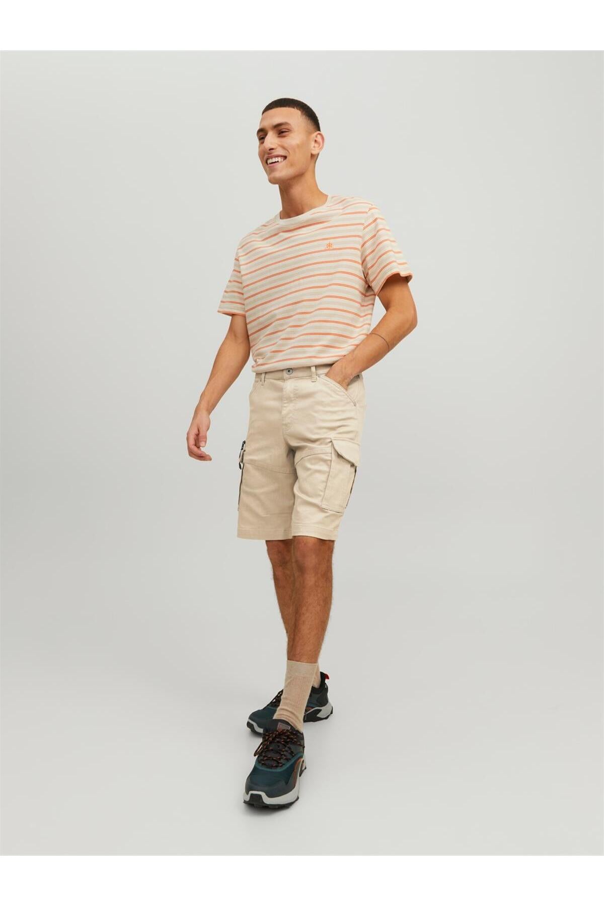 شورت Jack & Jones لون رمادي
