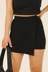 تنورة cattownshop لون أسود
