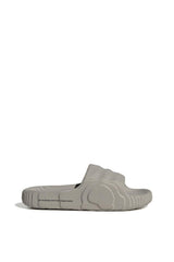 شبشب adidas لون بني