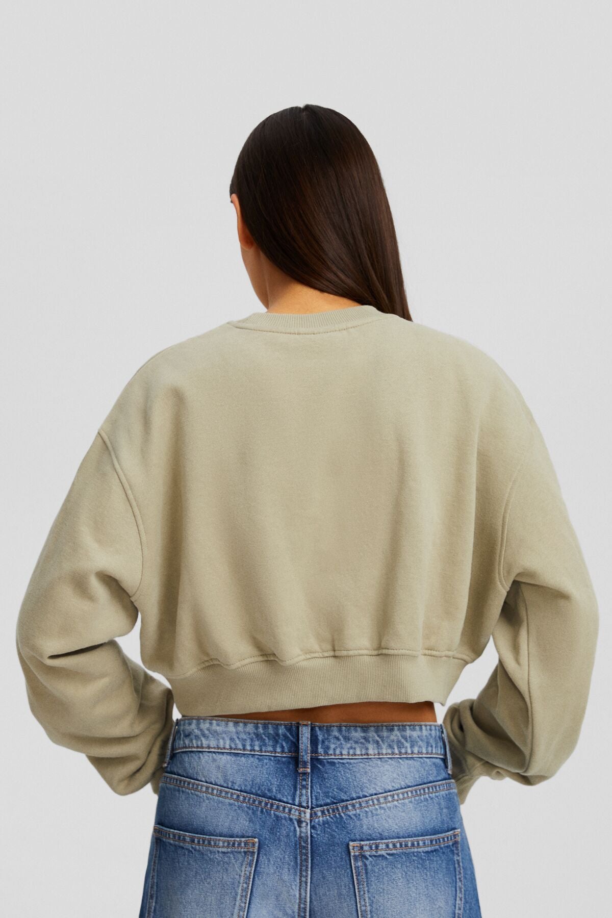 هودي Bershka لون كاكي