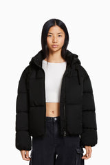جاكيت Bershka لون أسود