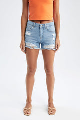 جينز Defacto لون أزرق