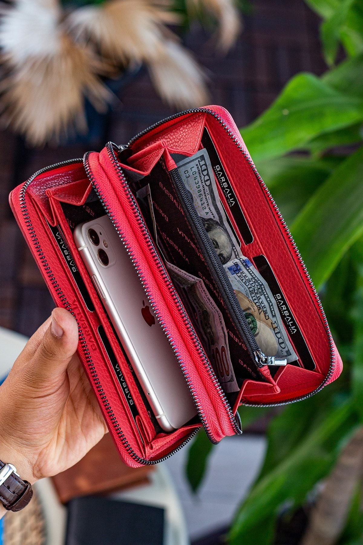 محفظة Garbalia لون زهري