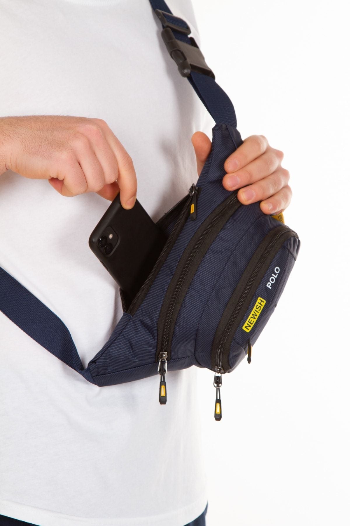 حقيبة خصر Newish Polo لون أزرق غامق