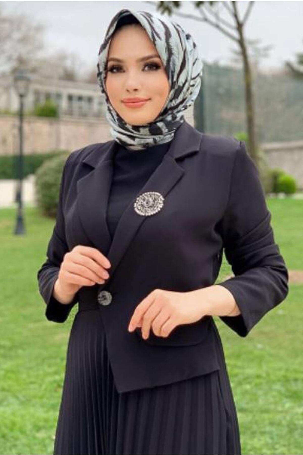 فستان TRENDTESETTÜR لون أسود