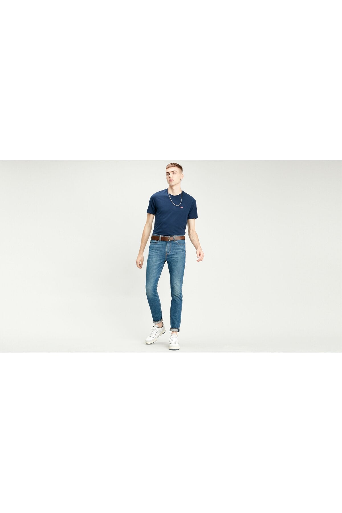 حزام Levi's لون أبيض