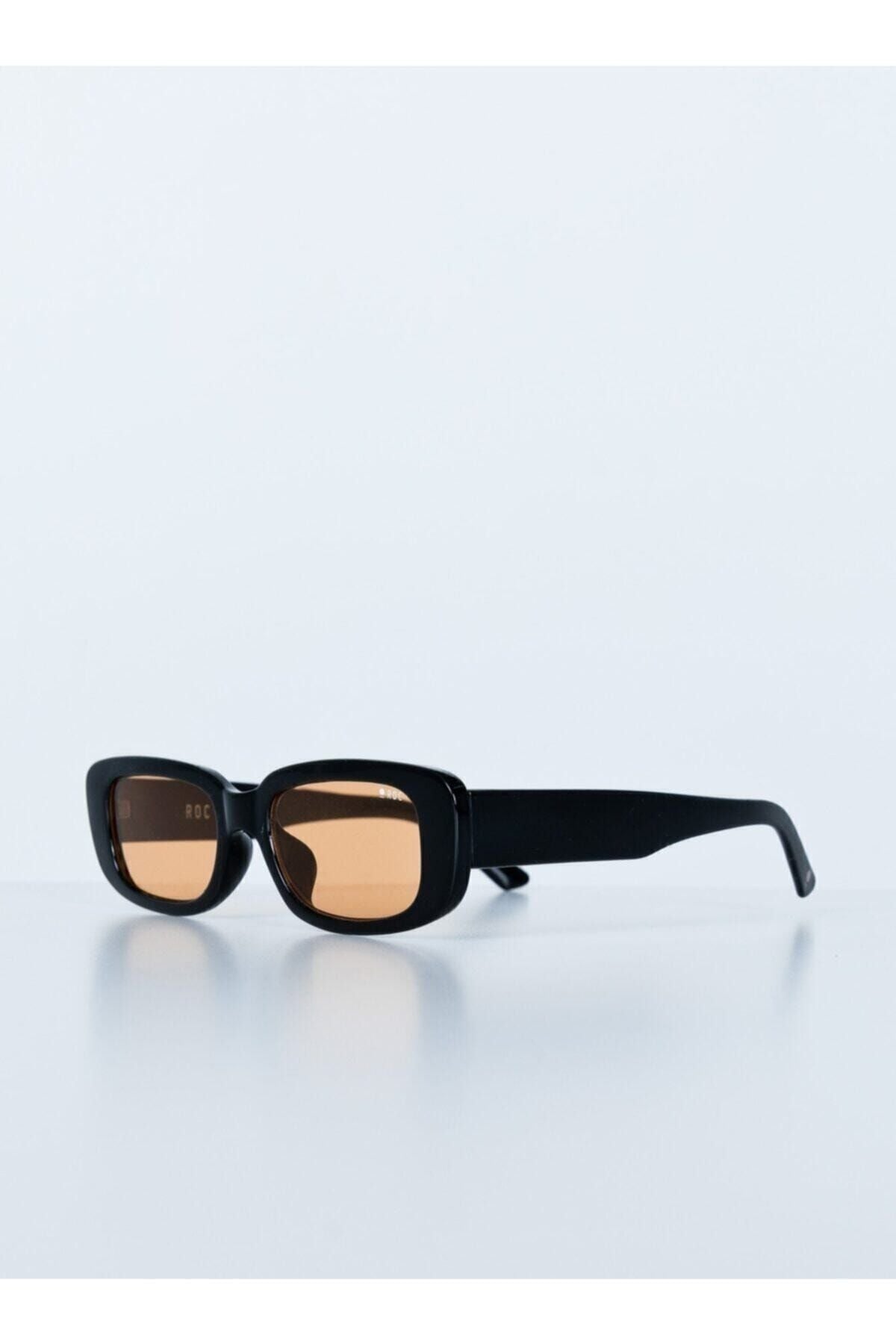 نظارة شمسية Atlas Accessory لون أسود
