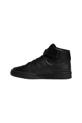 حذاء كرة السلة adidas لون أسود