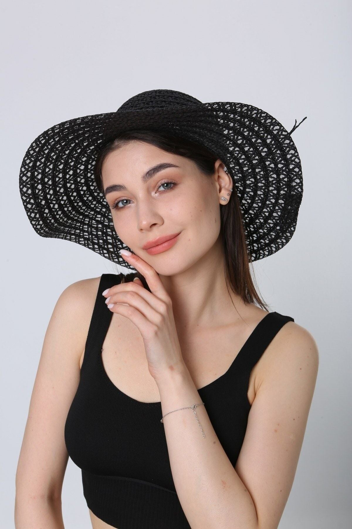 قبعة Luminos Butik لون أسود