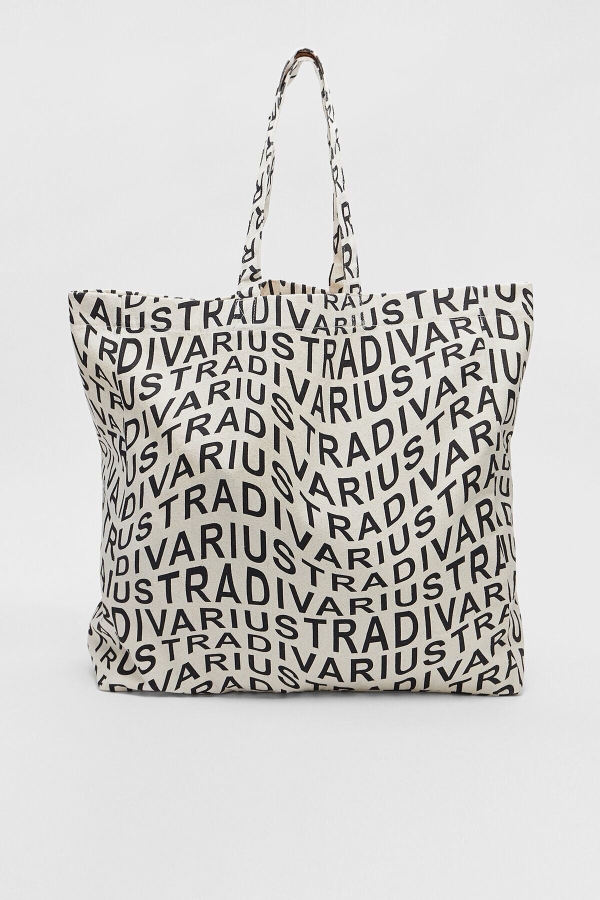 حقيبة كتف Stradivarius لون بيج فاتح