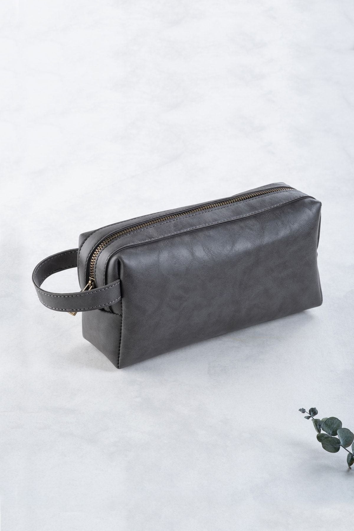 حقيبة يد dk leather لون رمادي