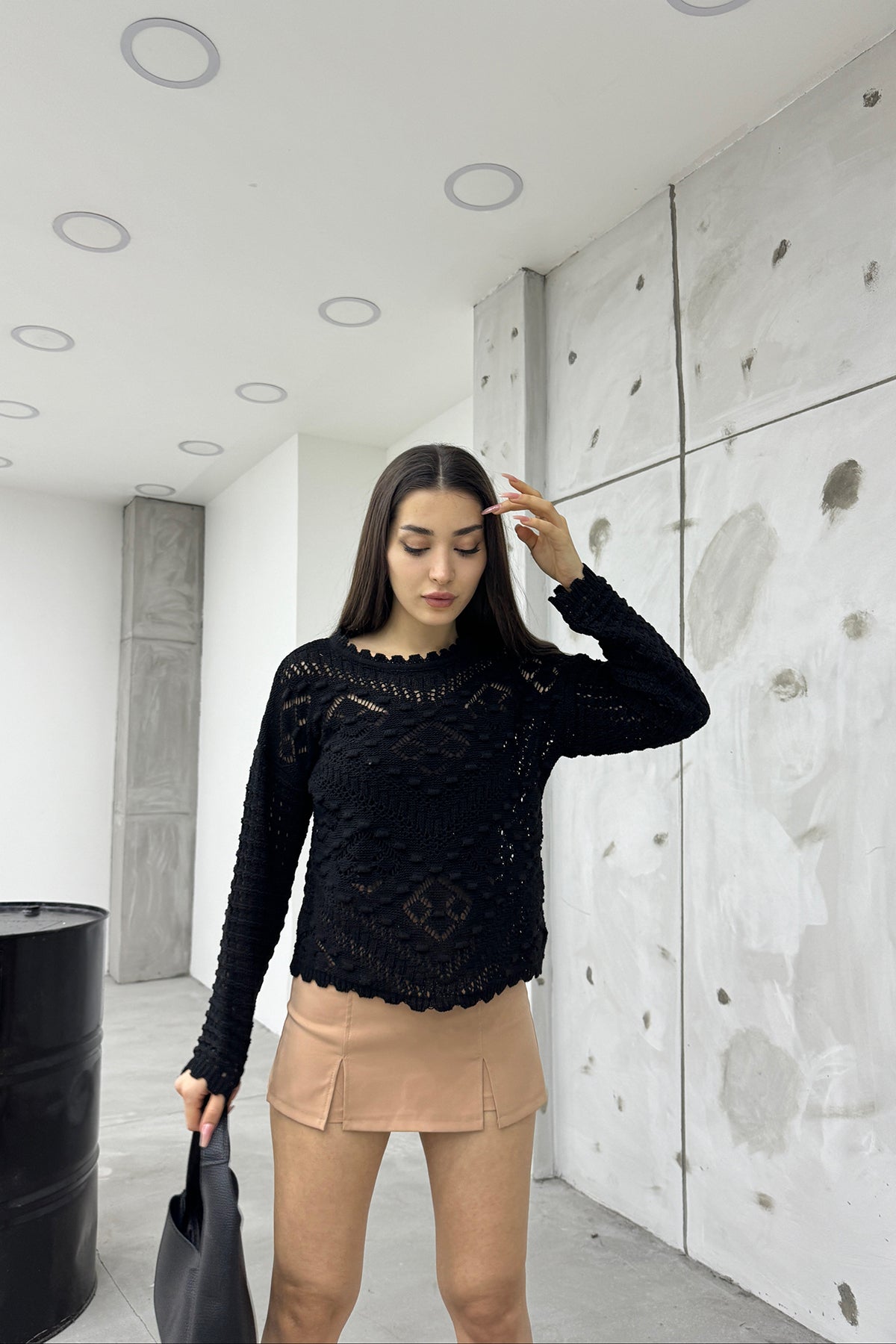 بلوزة Cistern İstanbul لون أسود