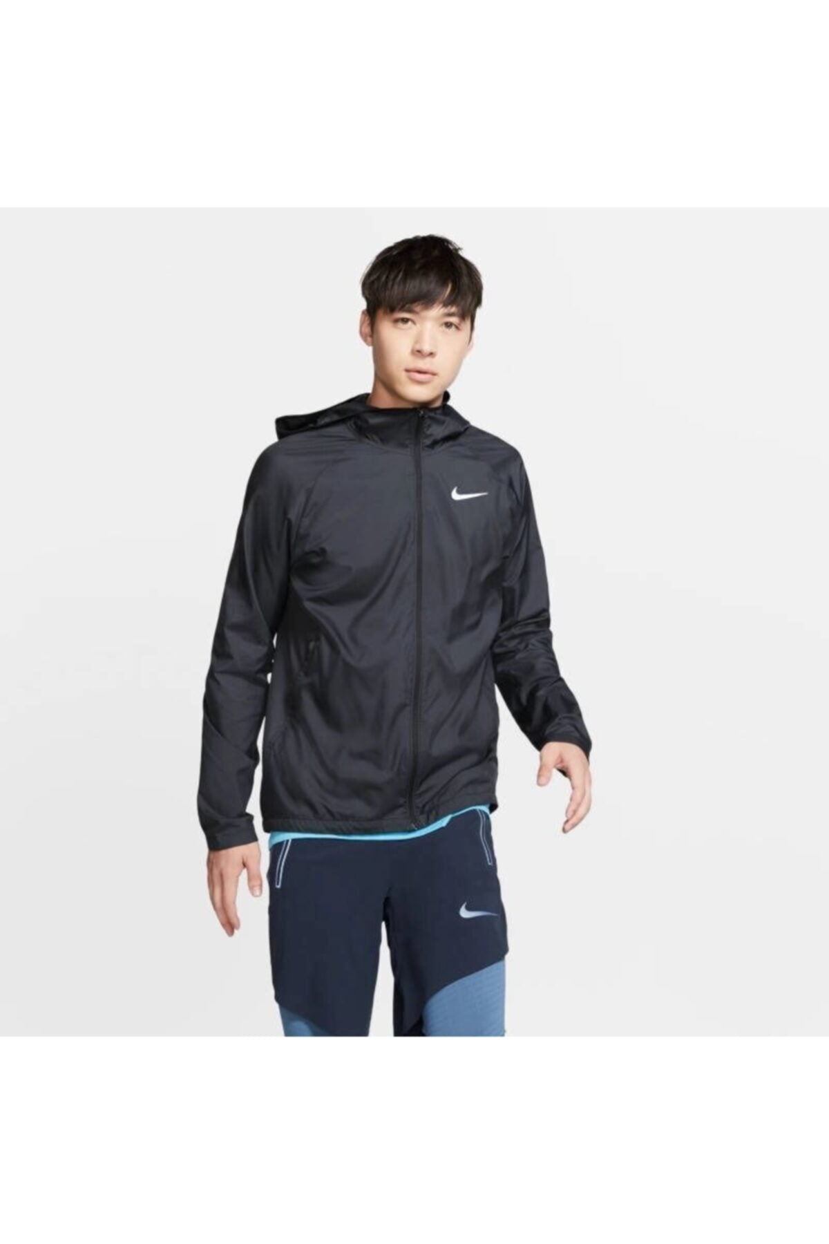 معطف واق من المطر & الرياح Nike لون أسود