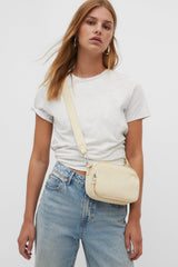 حقيبة كتف Stradivarius لون أبيض