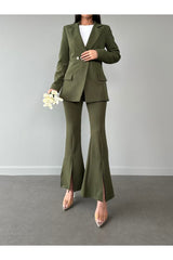 بدلة Female Clothing لون كاكي