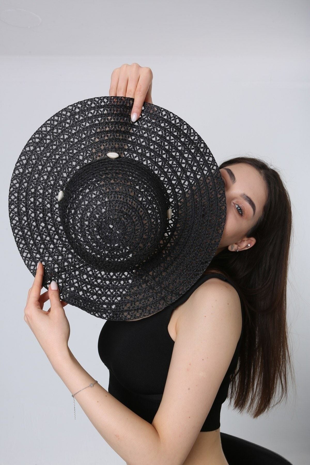 قبعة Luminos Butik لون أسود