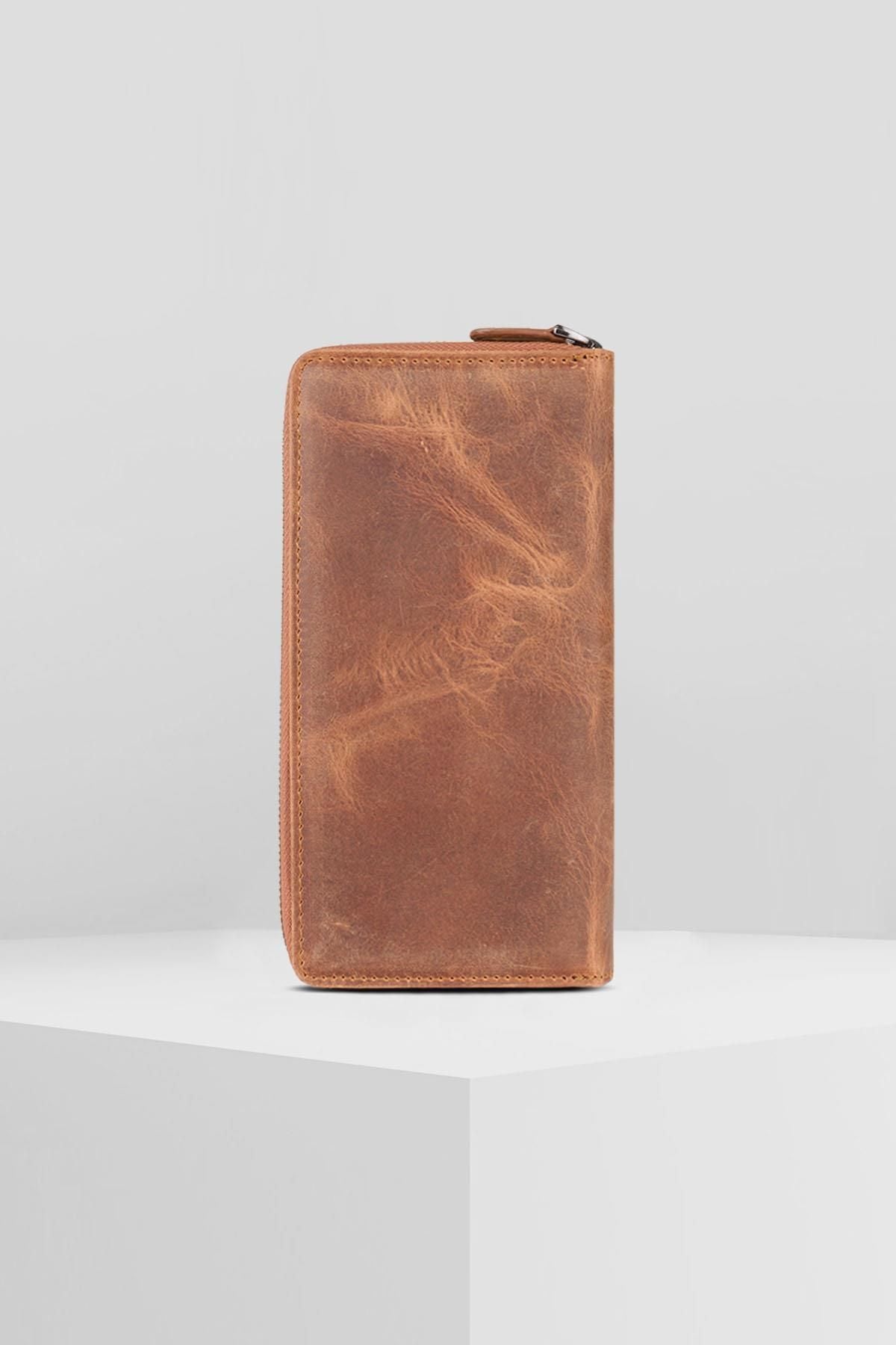 محفظة WATCHOFROYAL لون بني