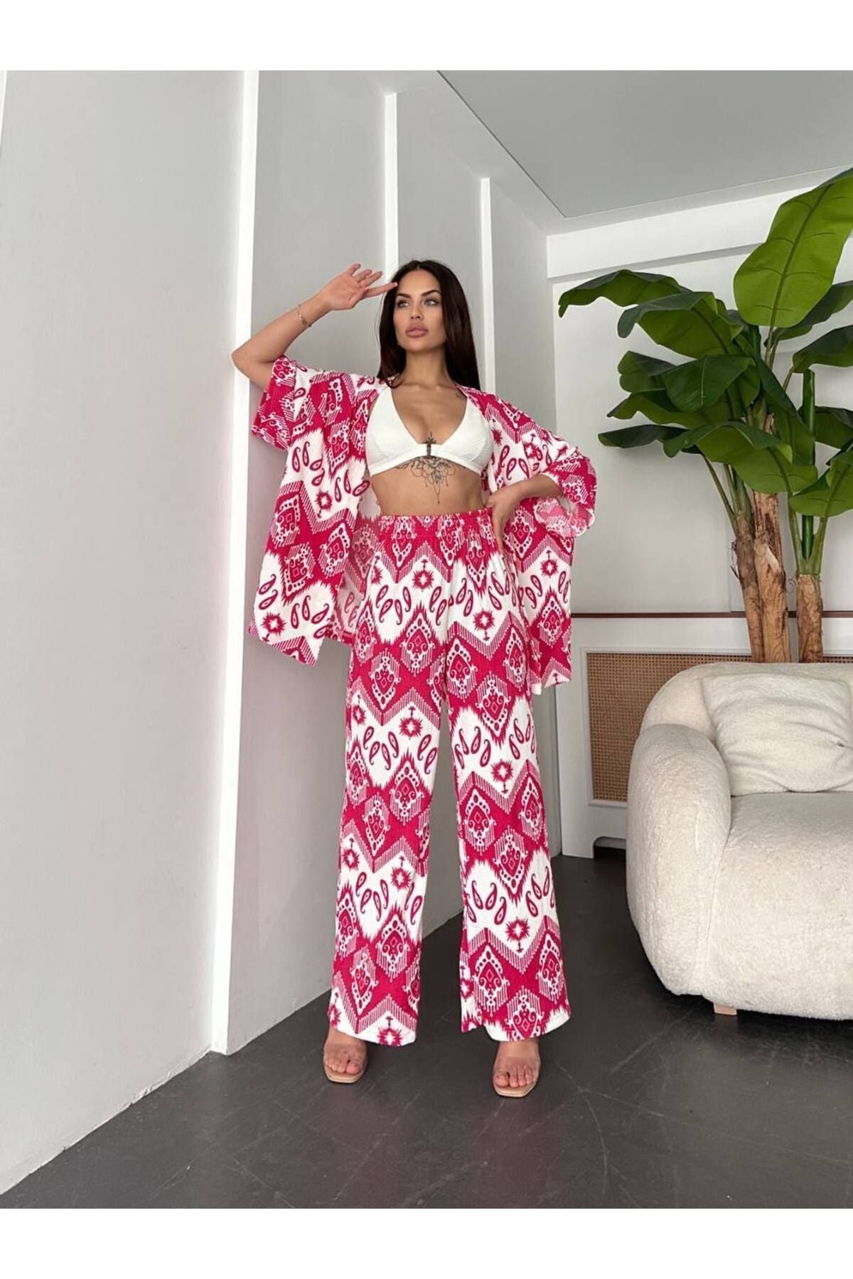 طقم DEEFWEAR لون زهري