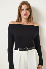 بلوزة Happiness İstanbul لون أسود