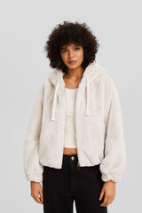 جاكيت Bershka لون بيج