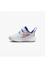 حذاء المشي Nike لون ذهبي