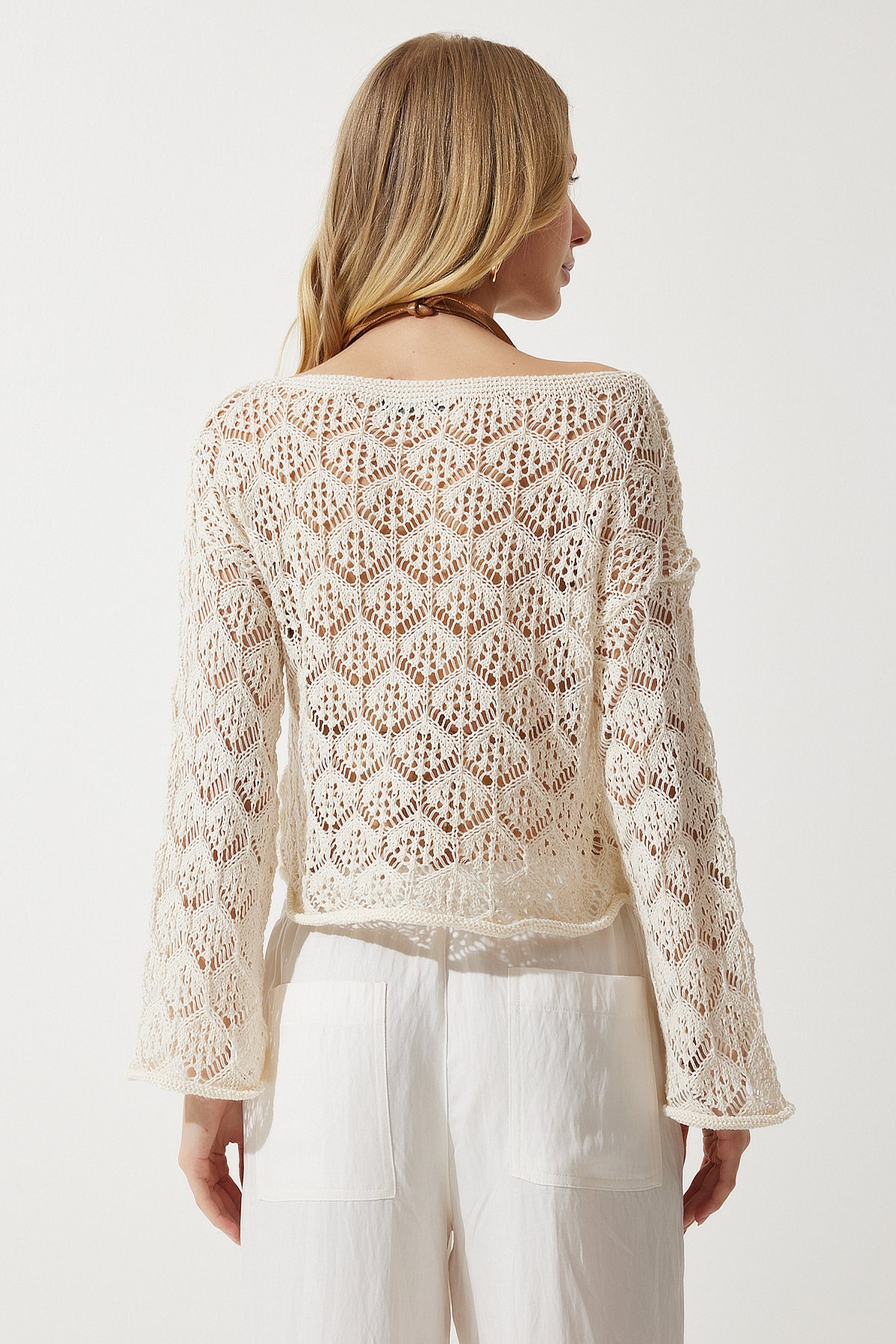 بلوزة Happiness İstanbul لون بيج