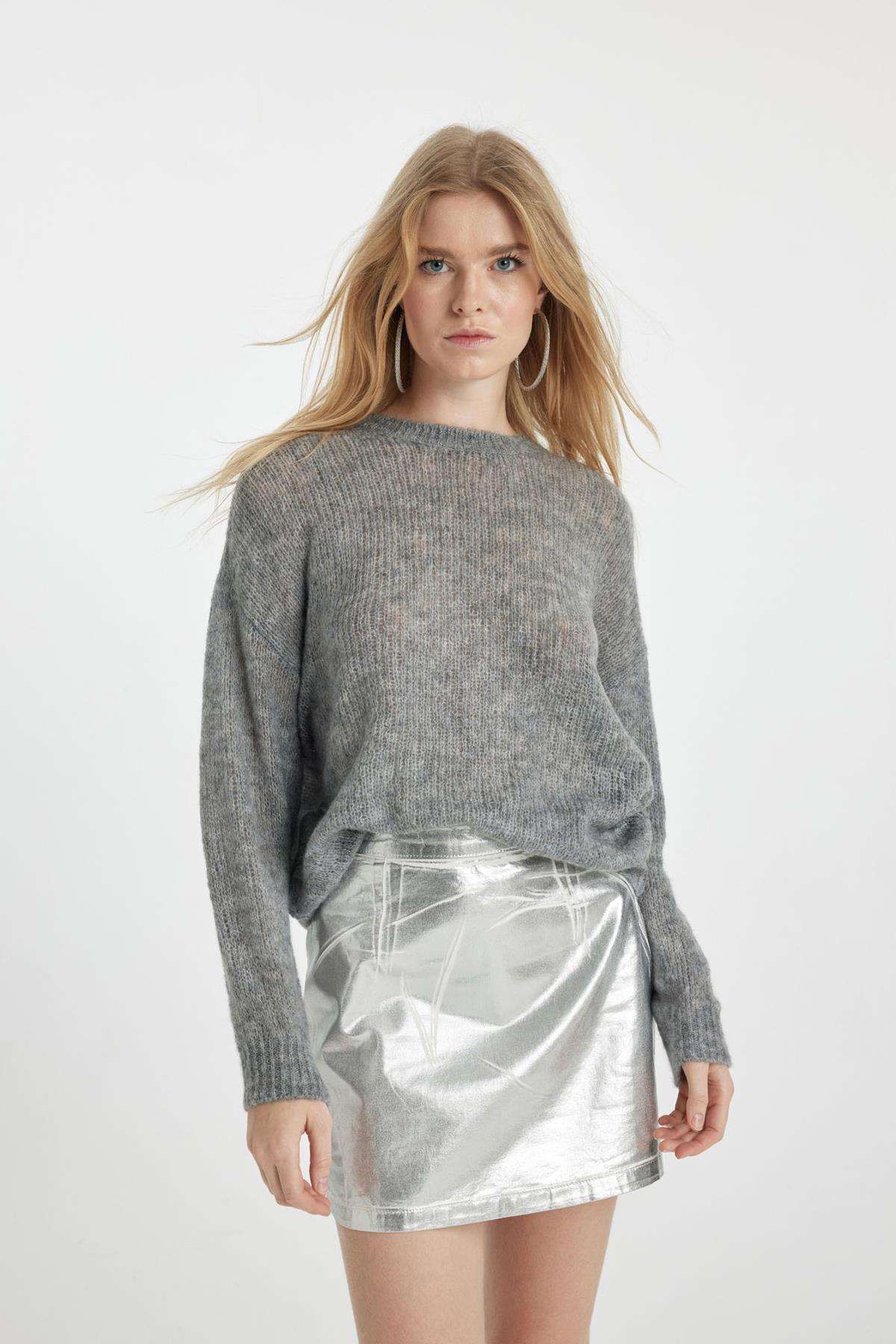 كنزة Defacto لون رمادي