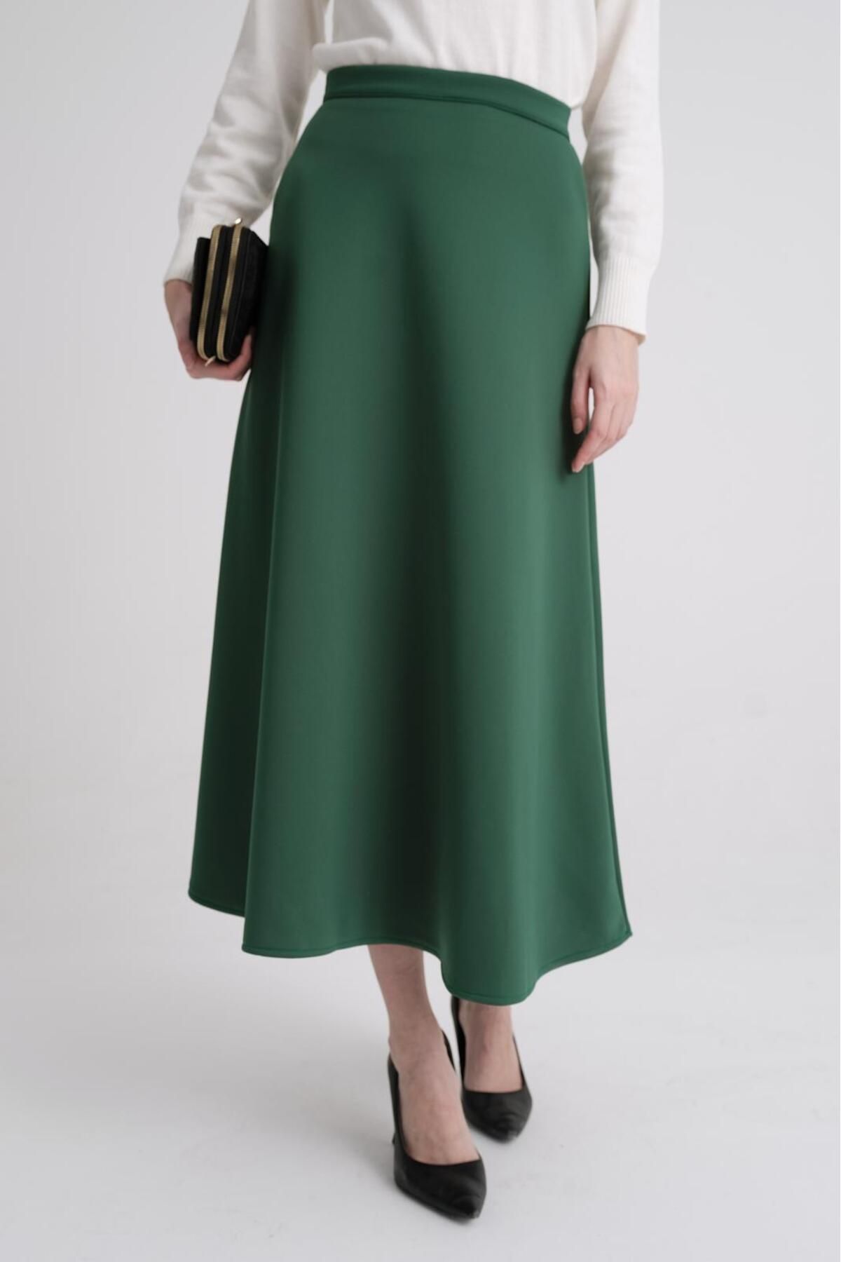 تنورة CNG MODA لون أخضر