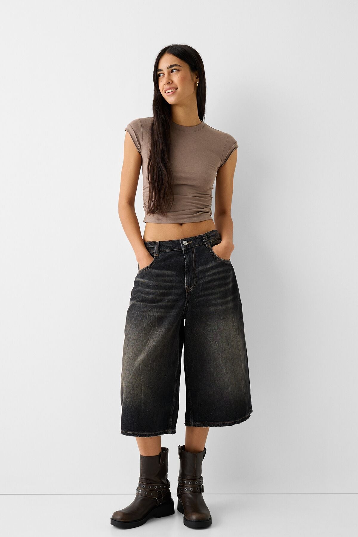 شورت Bershka لون أسود
