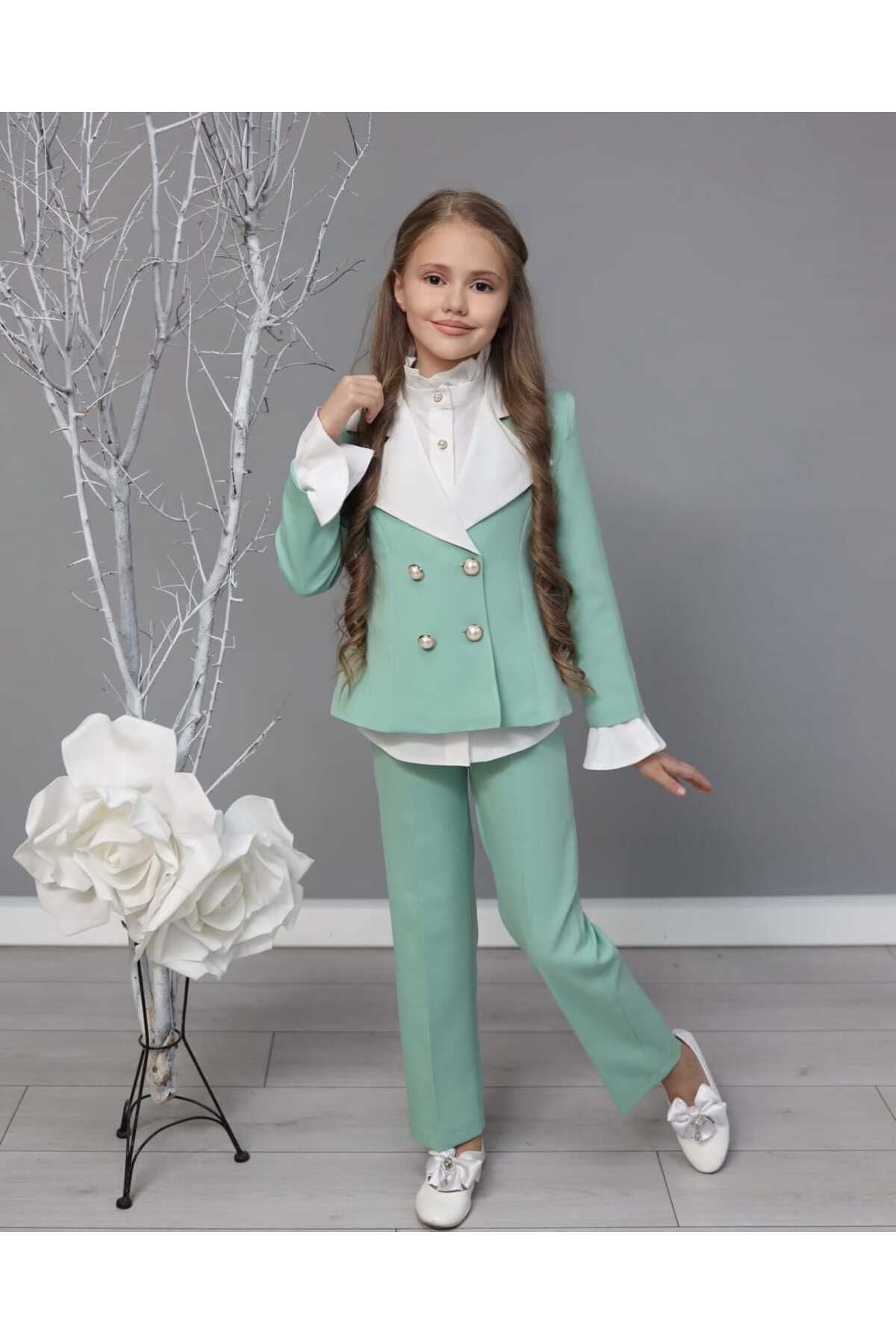 بدلة By Feyza Kids Collection لون أخضر