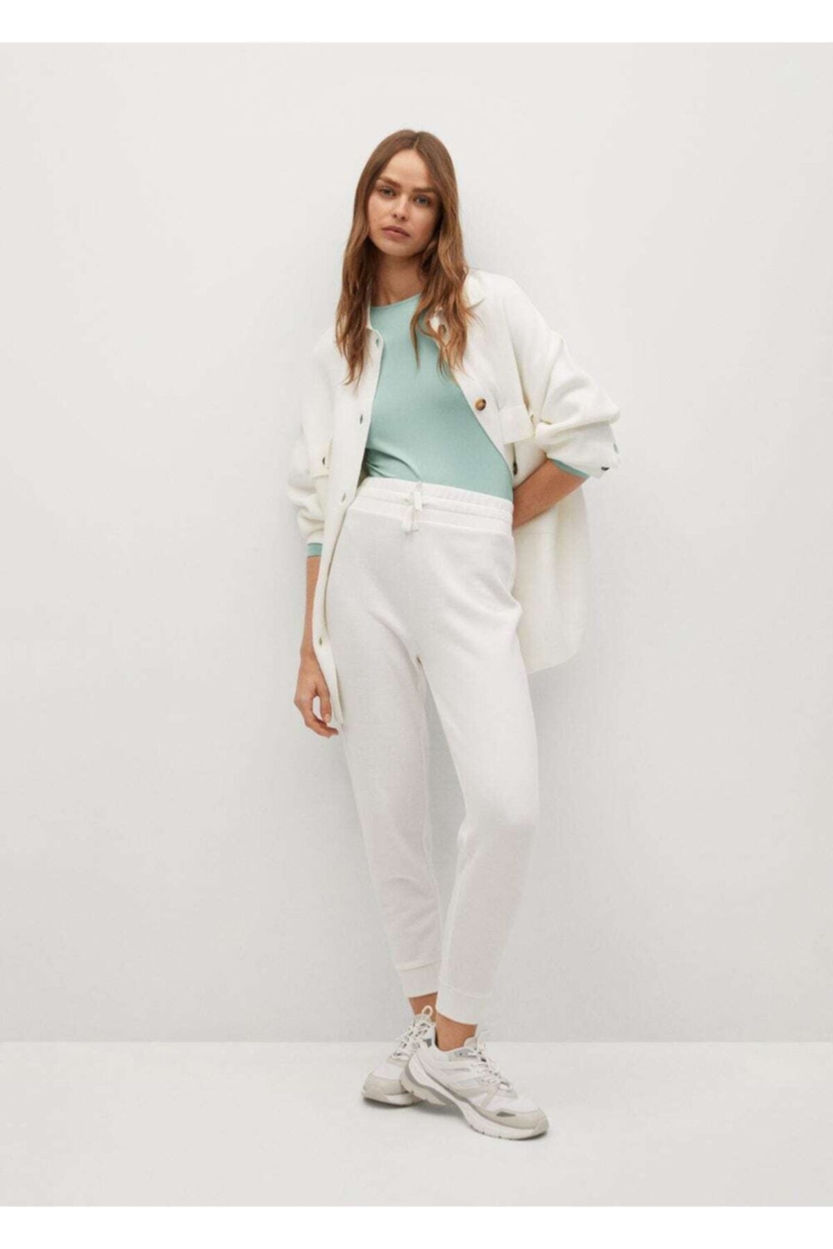 Polo Yaka T-shirt MANGO لون أخضر