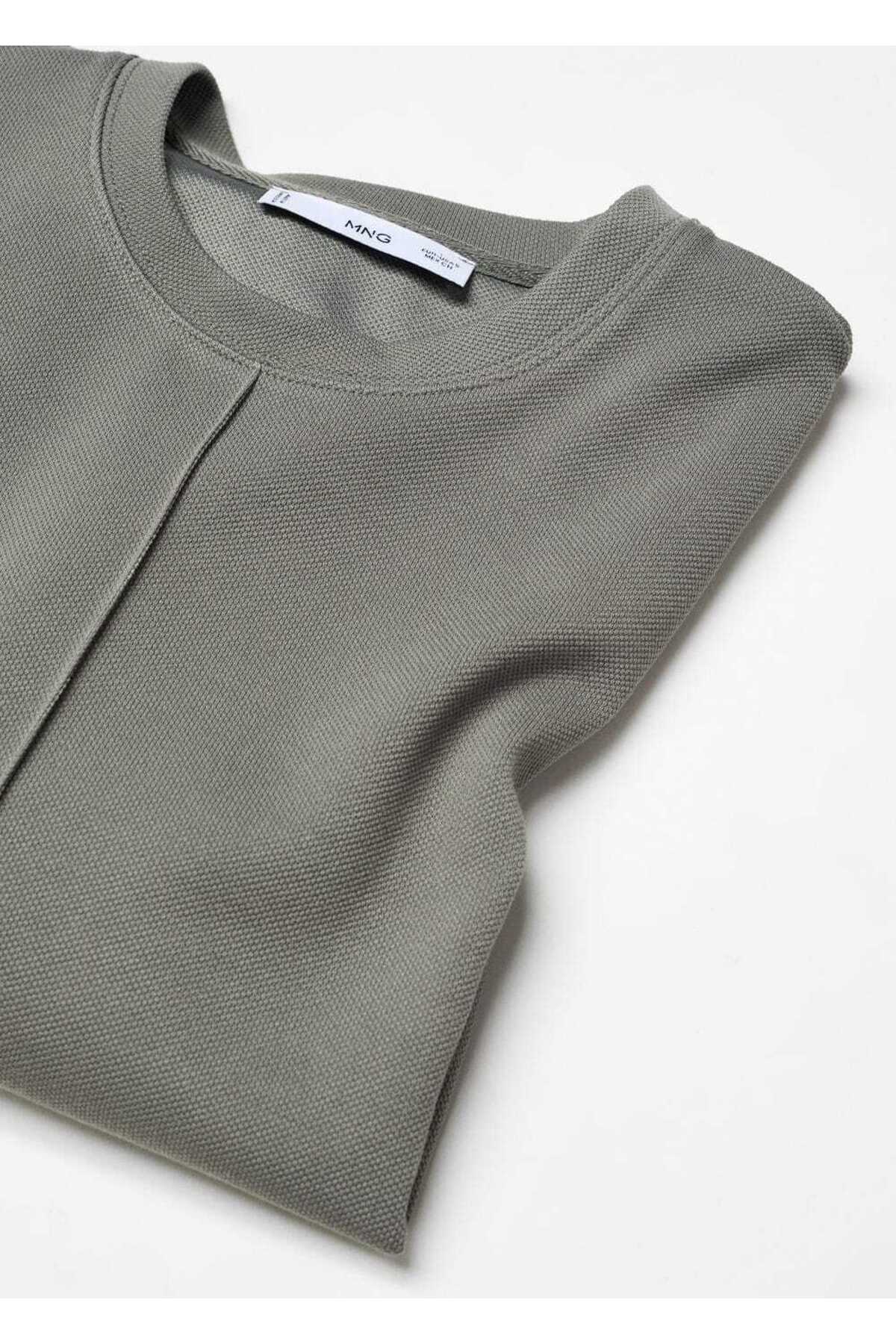 كنزة MANGO لون رمادي