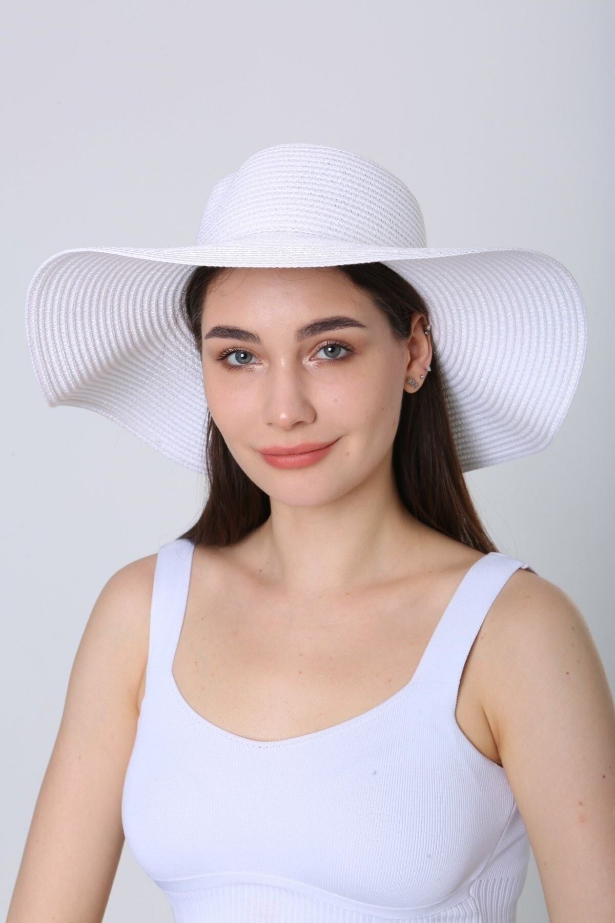 قبعة Luminos Butik لون أبيض