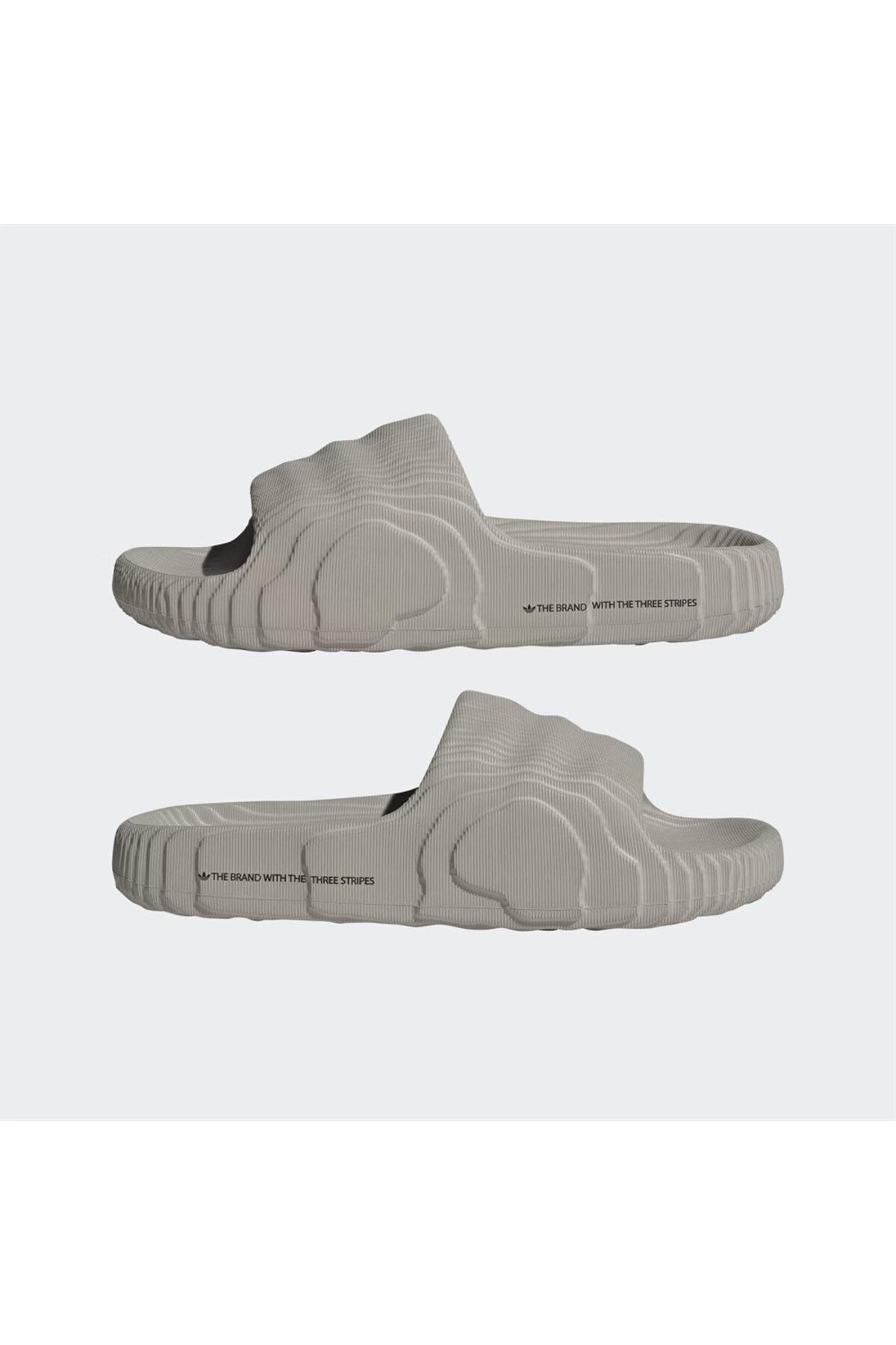 شبشب adidas لون بيج