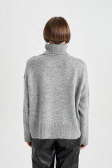 كنزة Defacto لون رمادي