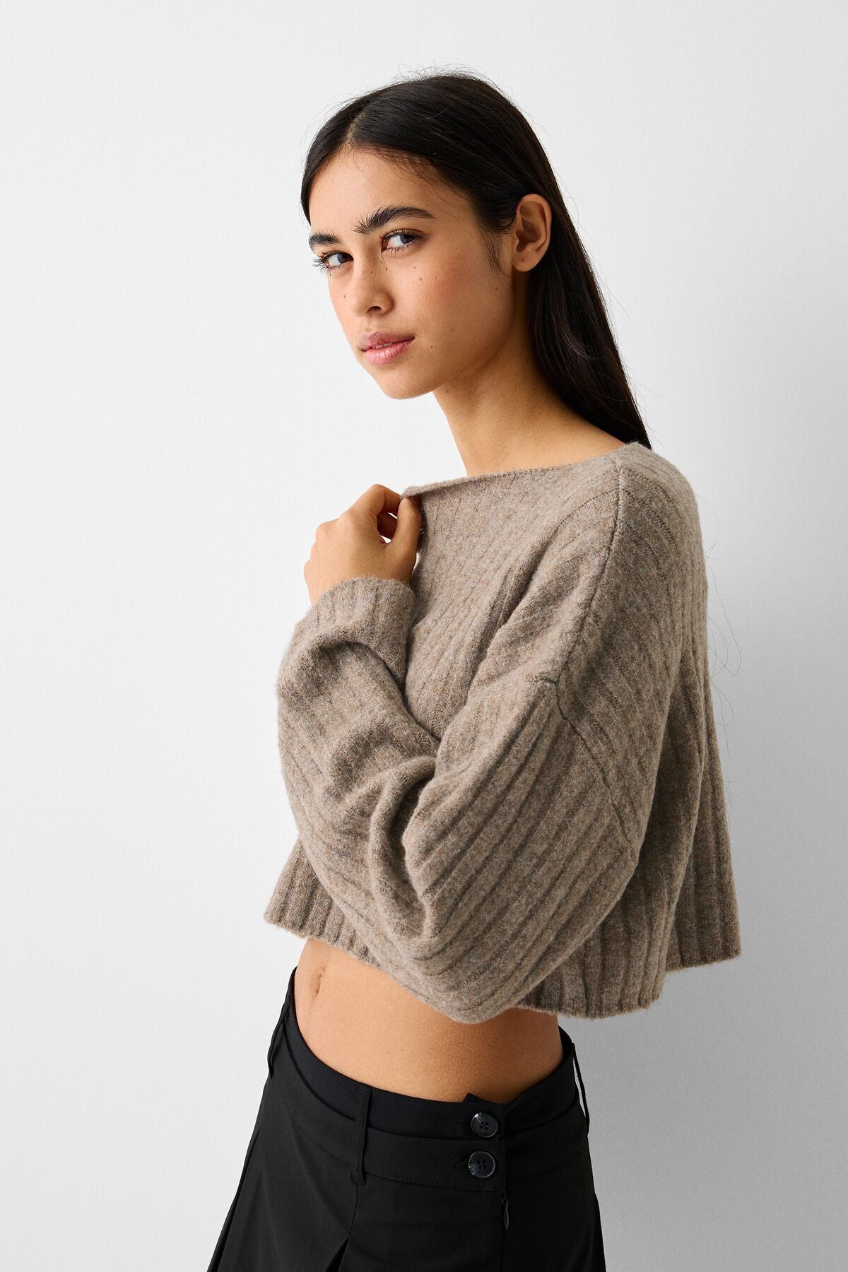 كنزة Bershka لون بني