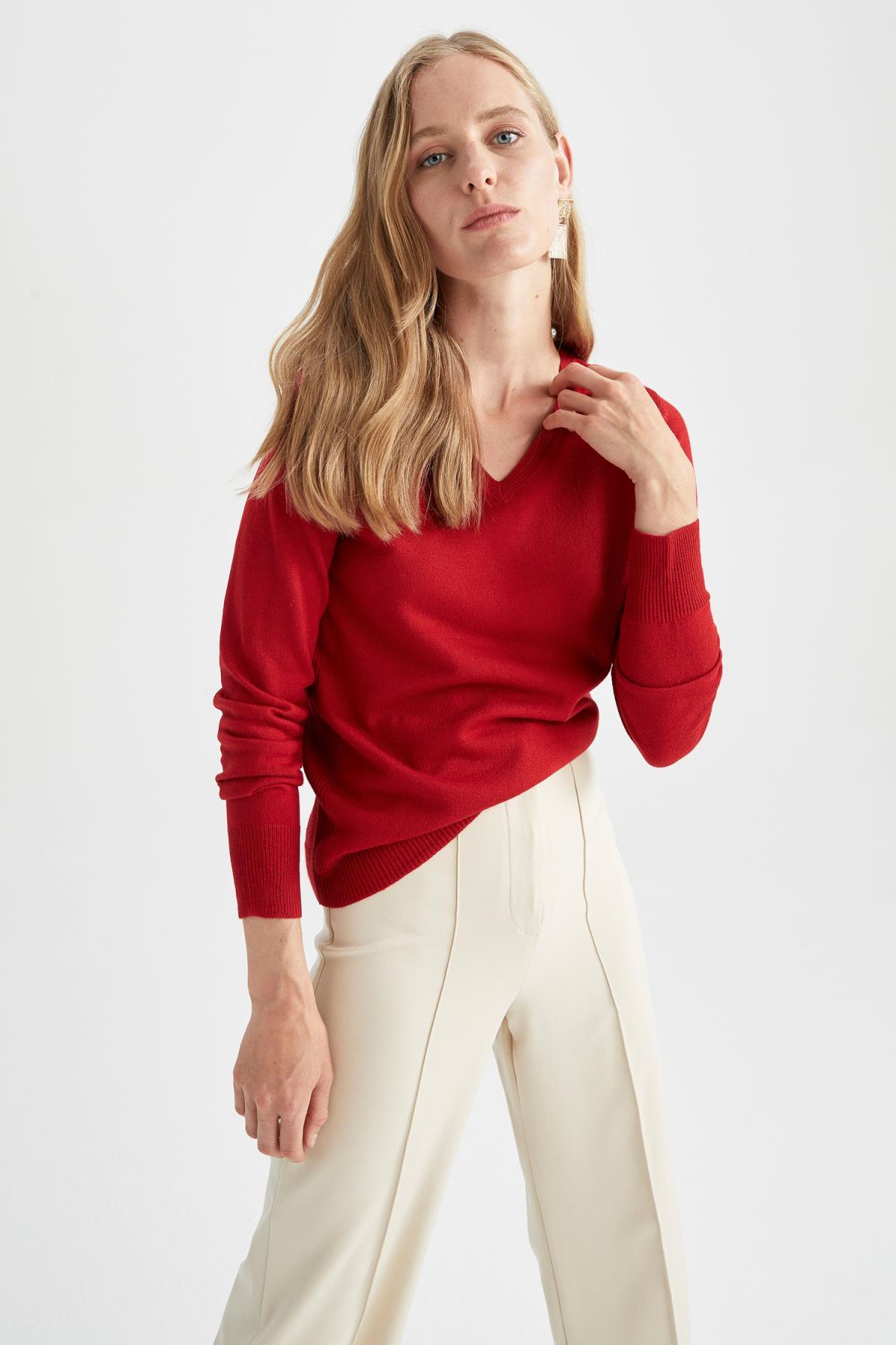 كنزة Defacto لون أحمر