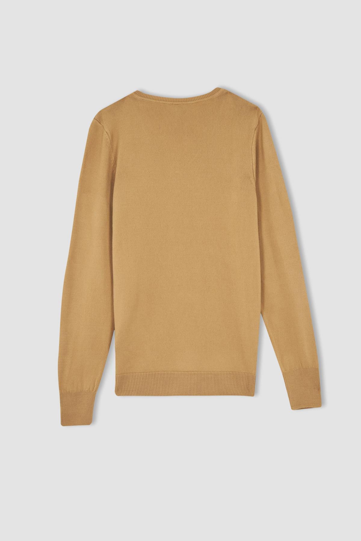 كنزة Defacto لون بني