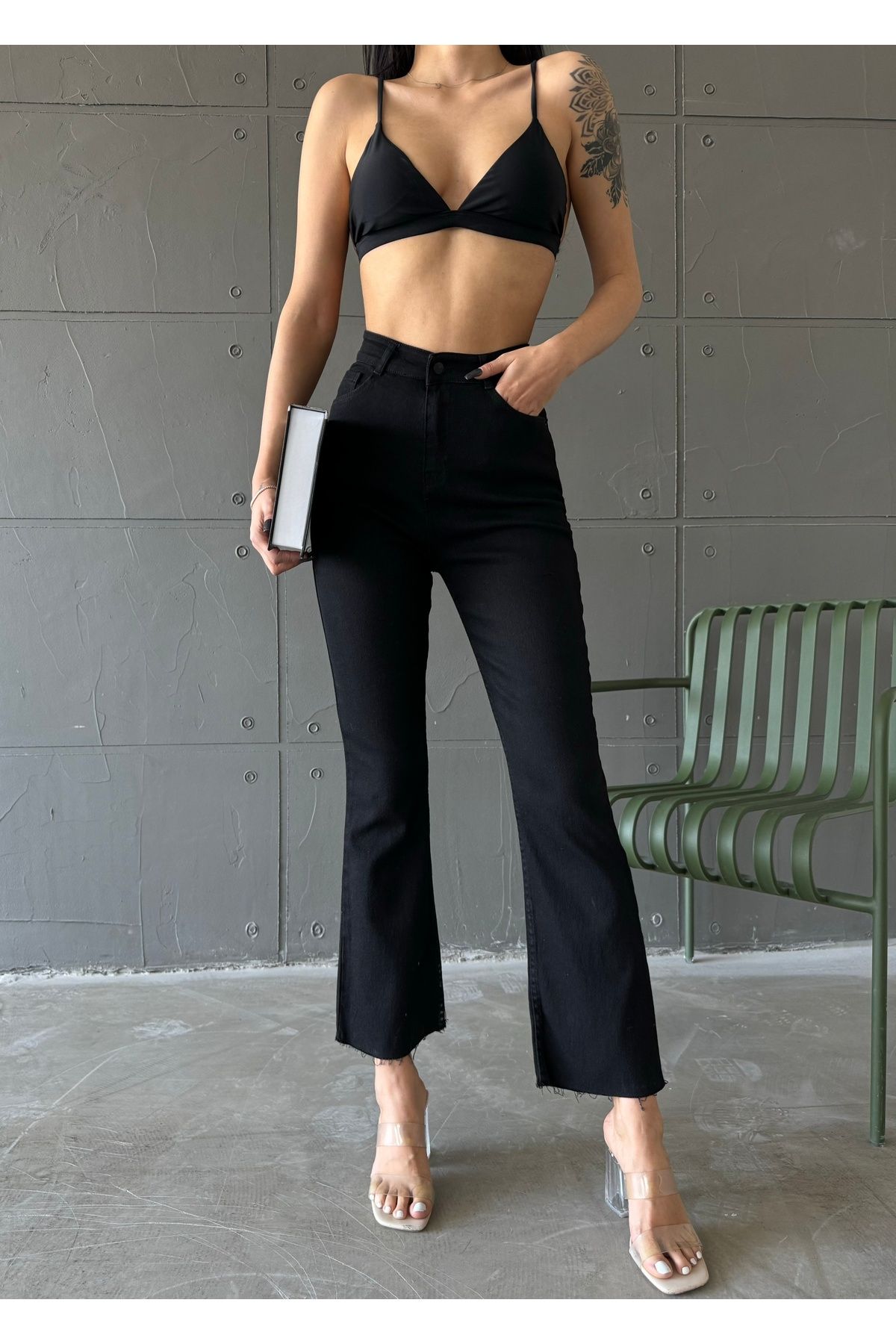 جينز LAMİRAMOOD لون أسود