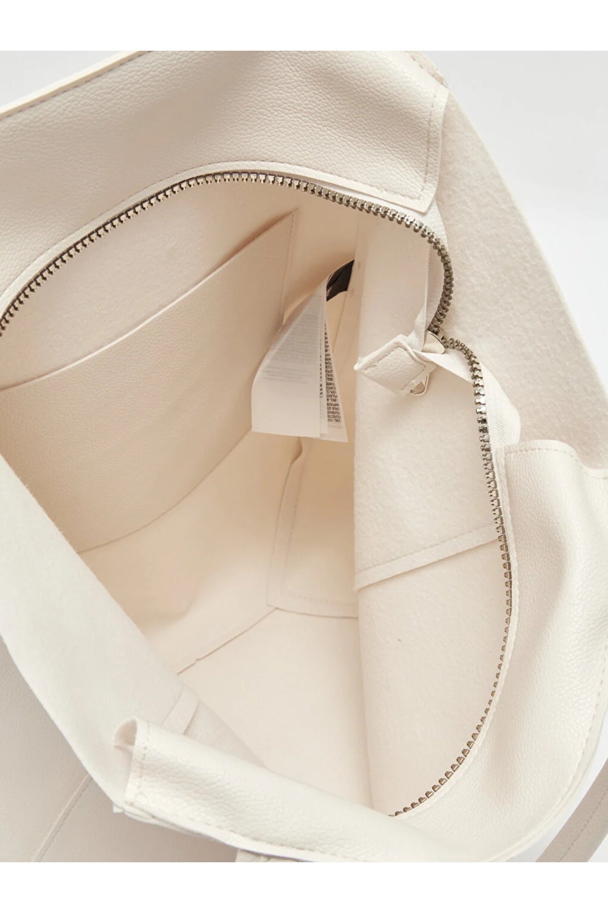 حقيبة كتف LC Waikiki لون بيج فاتح